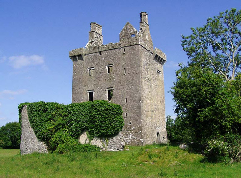 Derryhivenny Castle, Ireland